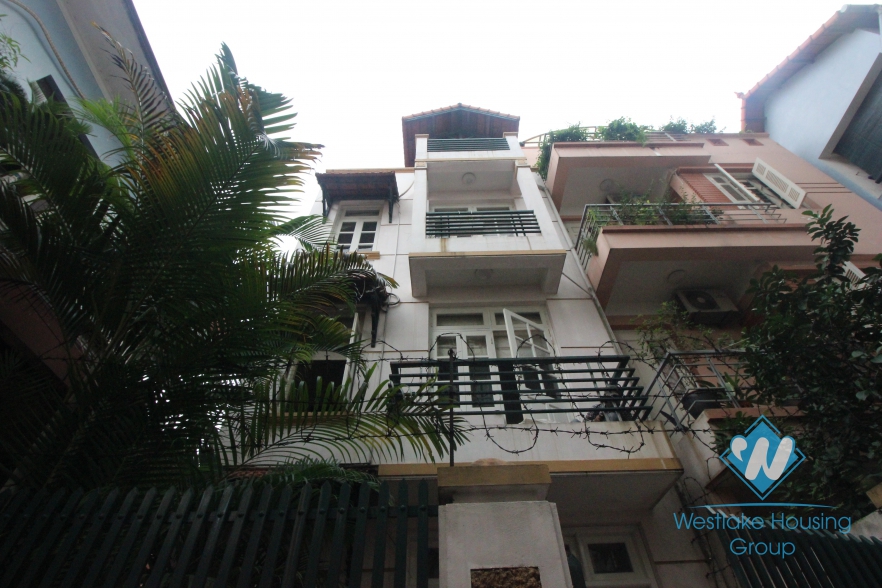 Charming house for rent in Au Co Street, Tay Ho, Hanoi, Quiet location